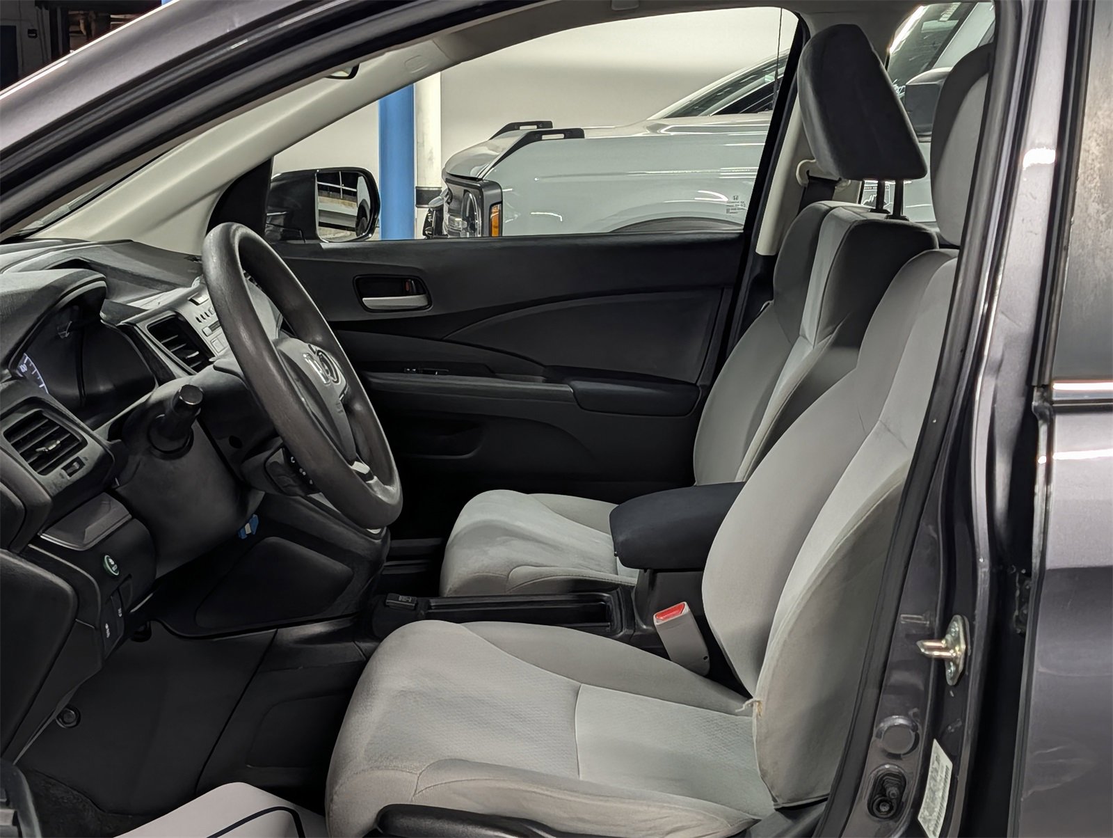 Used 2015 Honda CR-V LX image 13