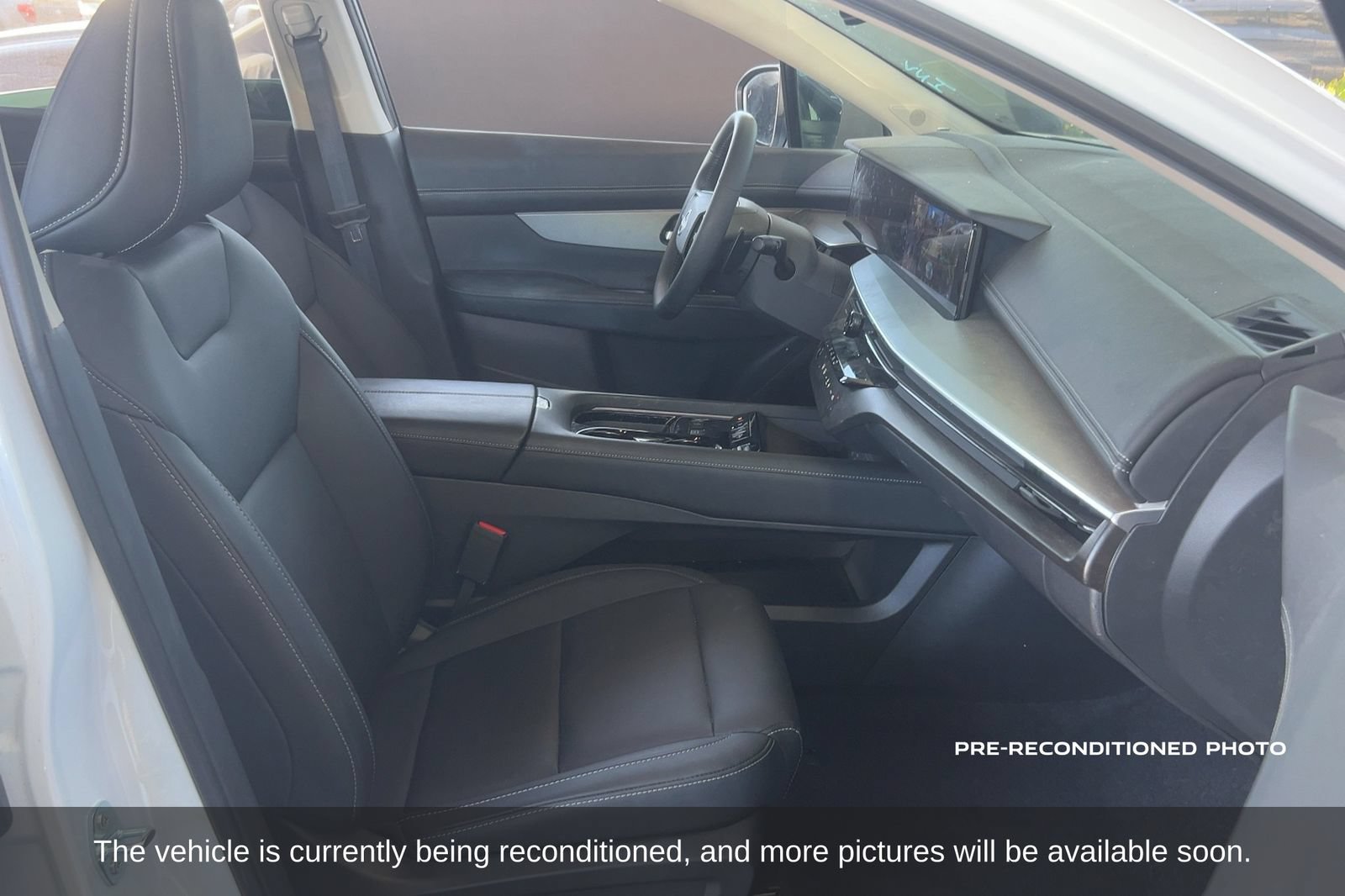 Used 2025 Nissan Murano SL w/ Cargo Package AWD/4WD image 13