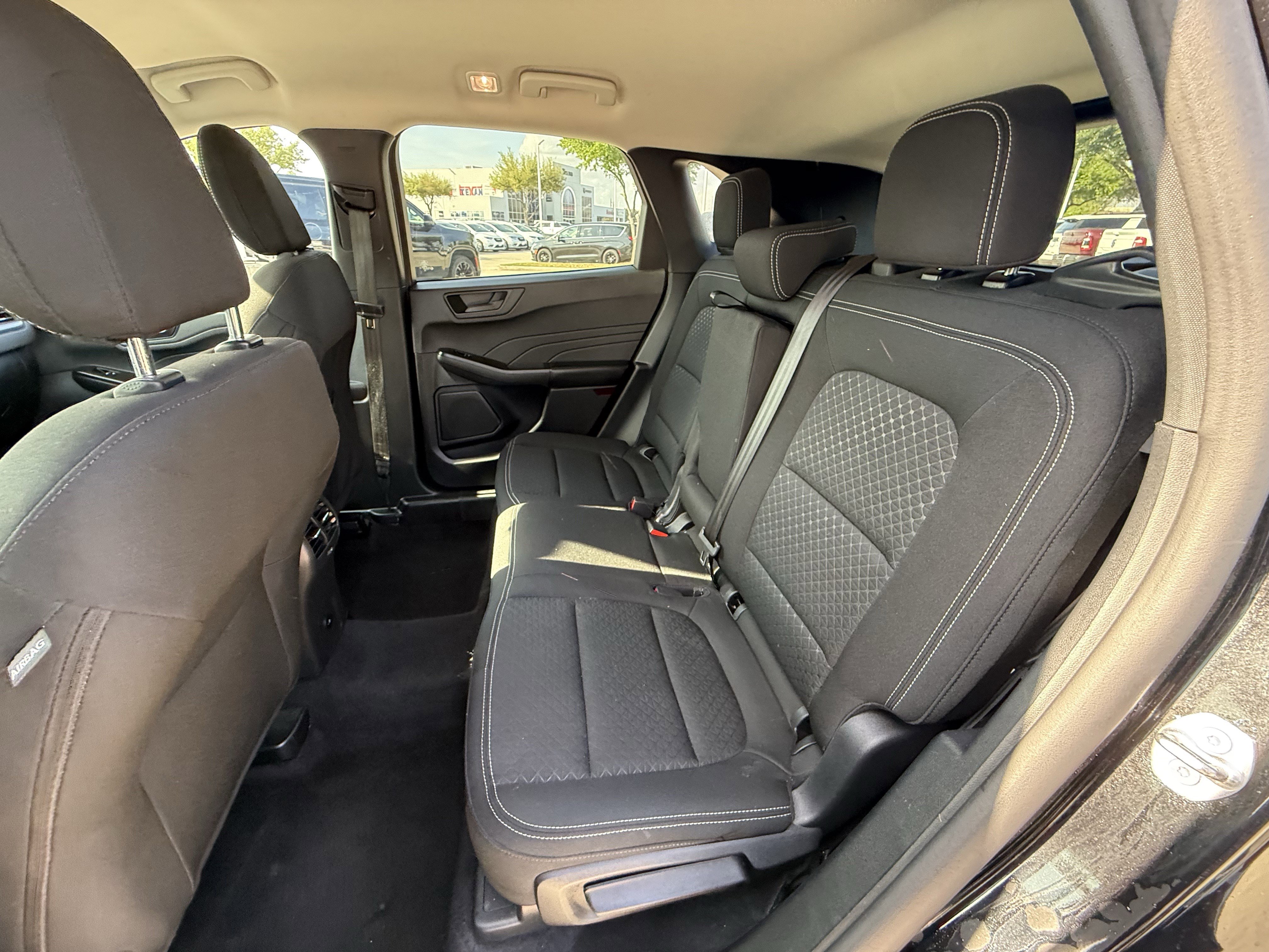 Used 2025 Ford Escape Active image 31