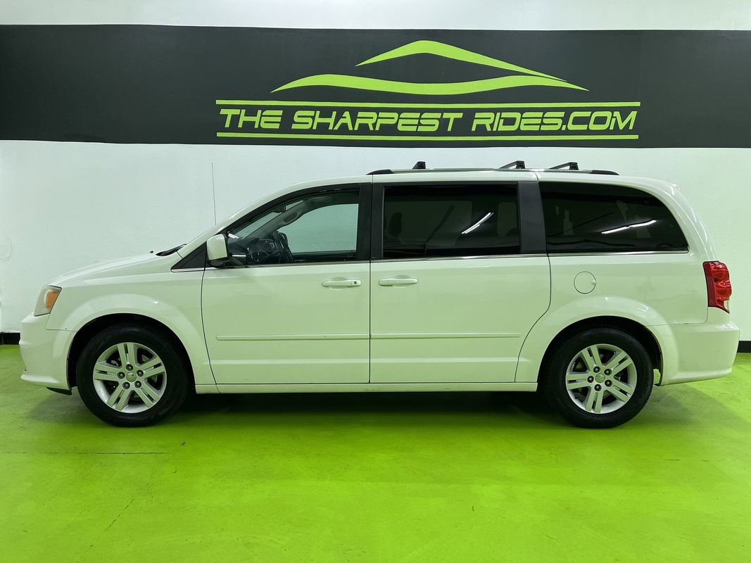 Used 2011 Dodge Grand Caravan Crew w/ Entertainment Group 1 FWD image 6