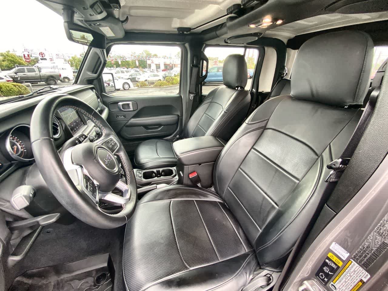 Used 2021 Jeep Gladiator Overland w/ Popular Equipment Package AWD/4WD image 11