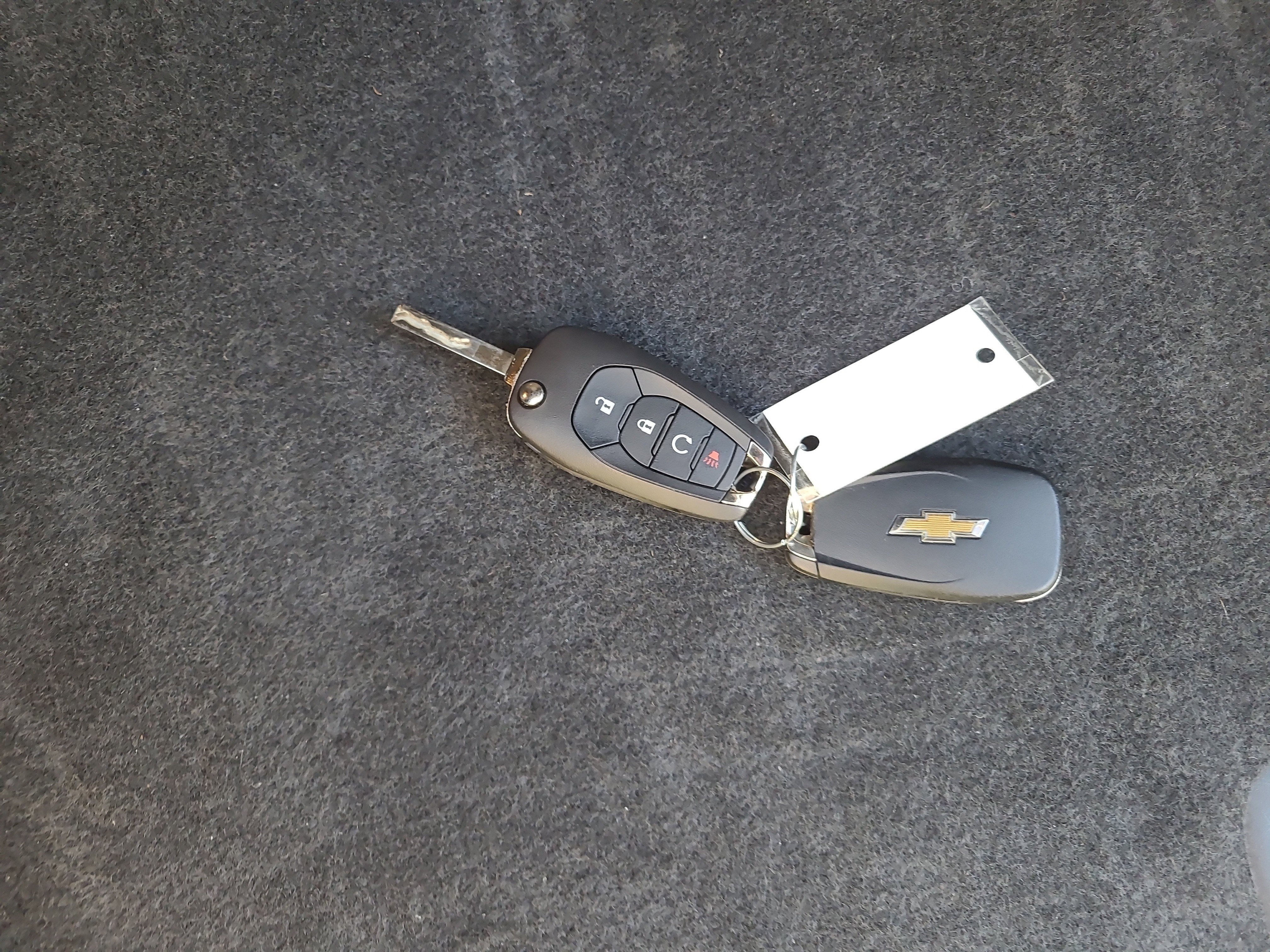 Used 2024 Chevrolet Trax RS image 31