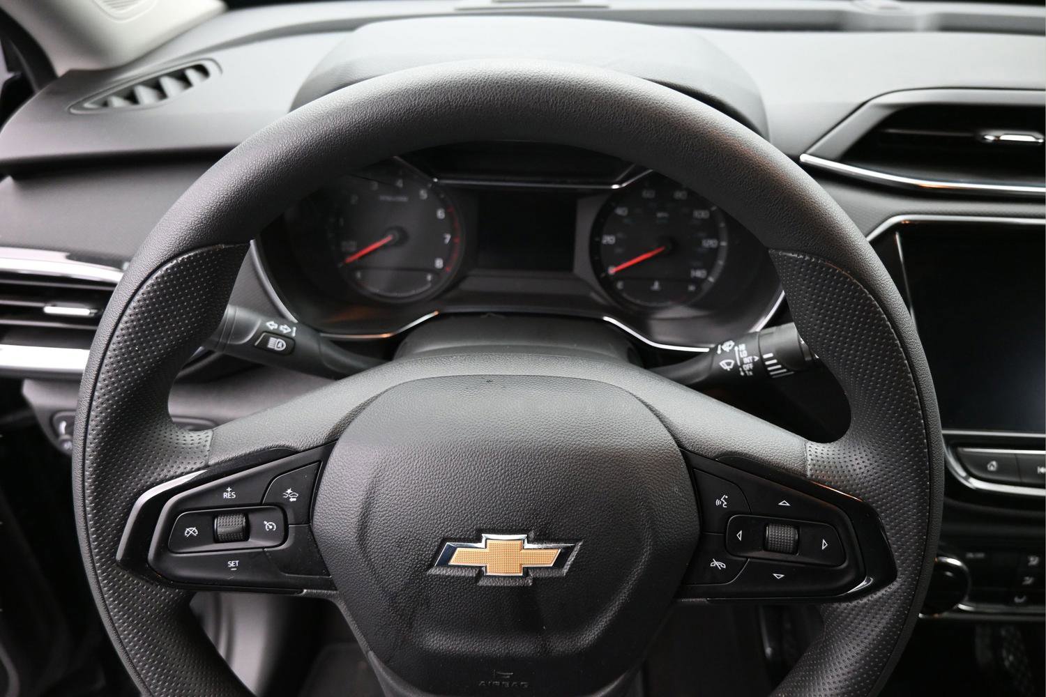 Used 2023 Chevrolet TrailBlazer LT w/ Convenience Package image 13
