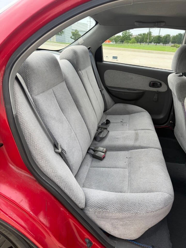 Used 2003 Kia Spectra Sedan FWD image 11