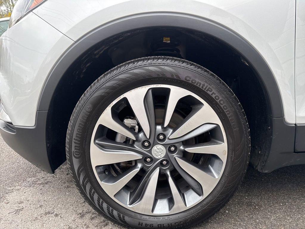 Used 2022 Buick Encore Preferred w/ Safety Package image 9