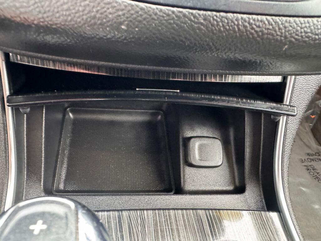 Used 2018 Chevrolet Impala LT image 24