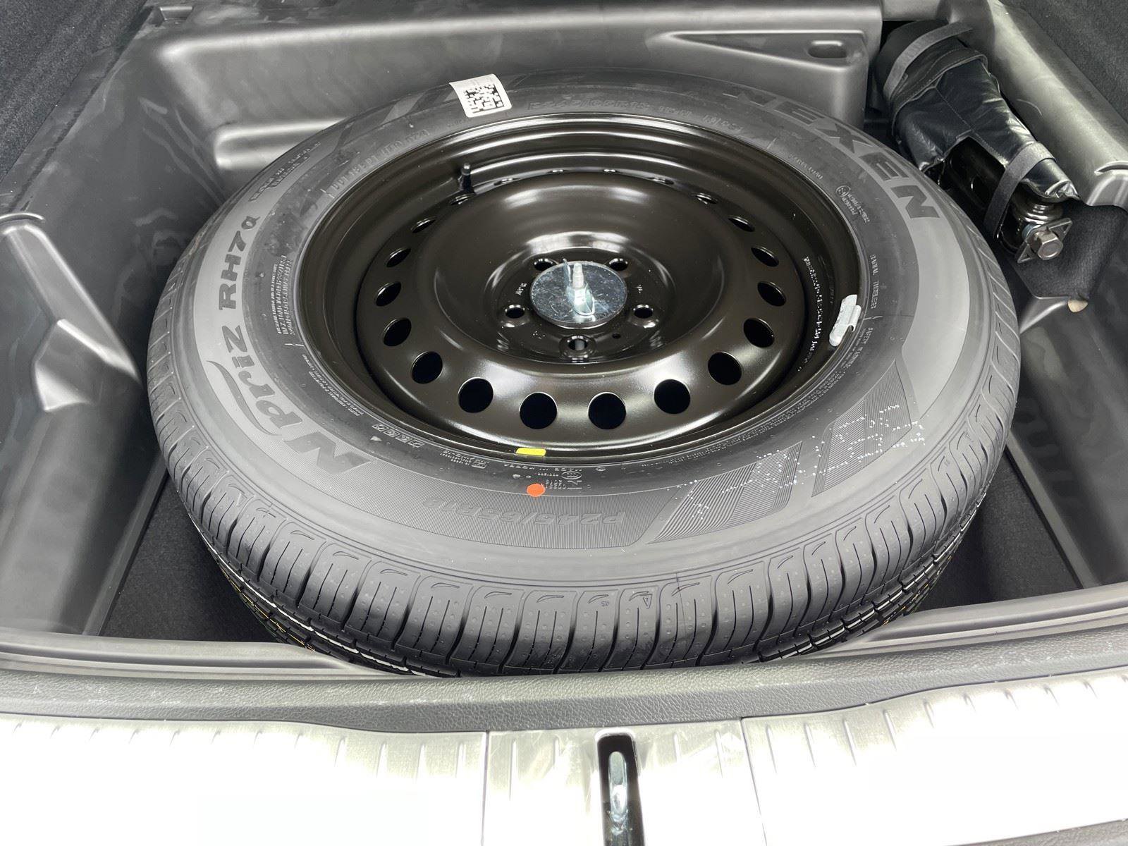 Used 2025 Jeep Grand Cherokee Summit w/ Adv Protech Group IV AWD/4WD image 47