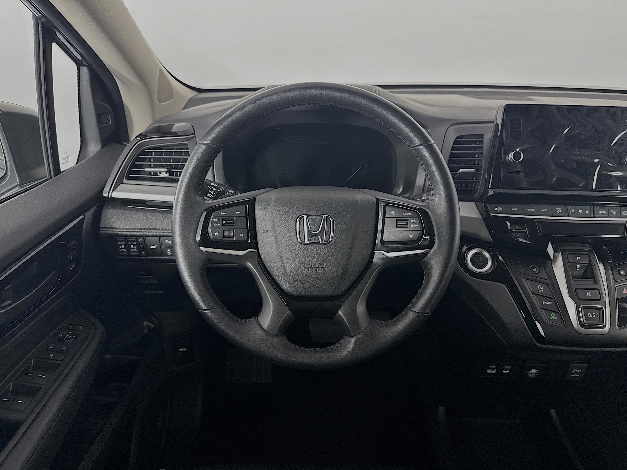 Certified 2025 Honda Odyssey Touring image 23