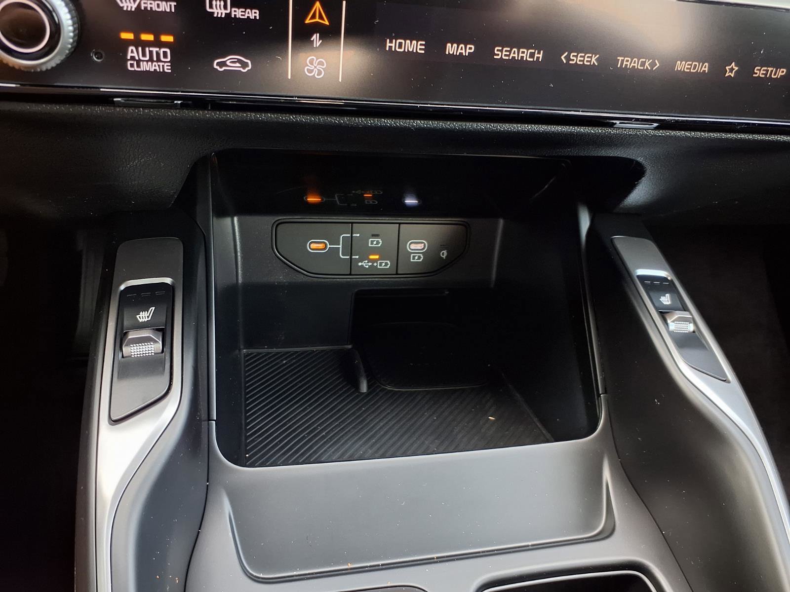 New 2026 Kia Sorento S image 11