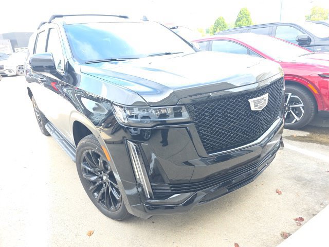 Certified 2024 Cadillac Escalade Sport w/ LPO, ONYX Package AWD/4WD image 23