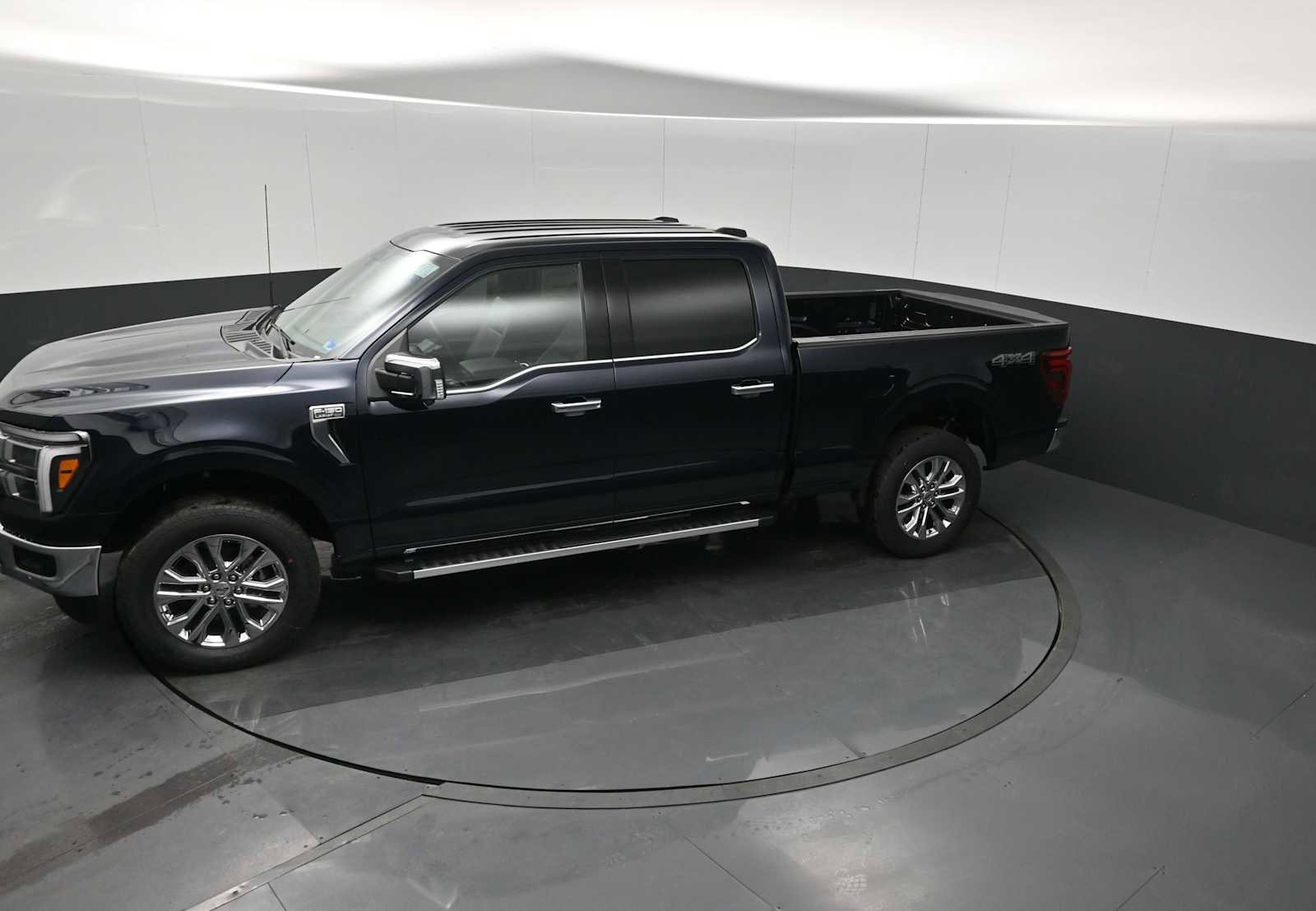 New 2026 Ford F150 Lariat w/ Equipment Group 502A High image 21