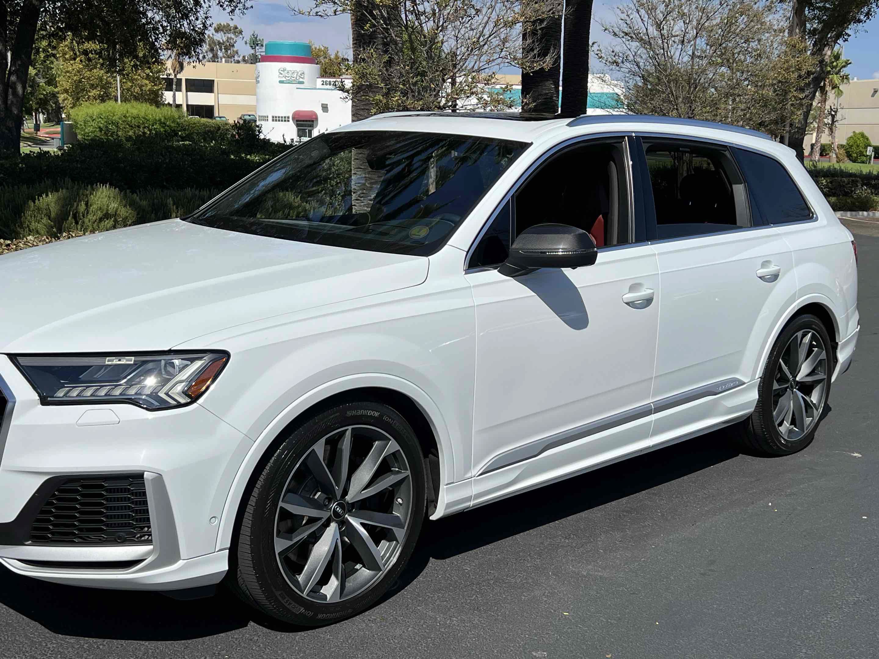 Used 2022 Audi SQ7 Prestige w/ Prestige Package AWD/4WD image 46