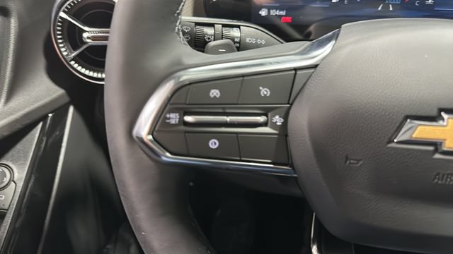 New 2027 Chevrolet Equinox LT w/ Convenience Package II FWD image 13