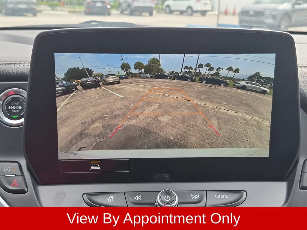 Used 2025 Chevrolet Blazer LT FWD image 18