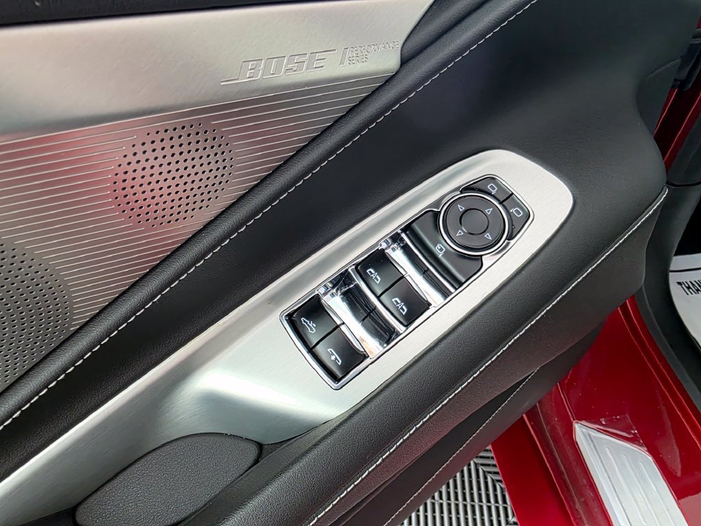 Used 2026 Chevrolet Corvette Stingray Preferred Conv w/ Z51 Performance Package RWD image 13
