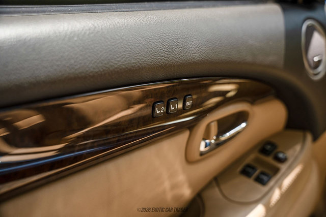 Used 2010 Lexus SC 430 Convertible RWD image 34
