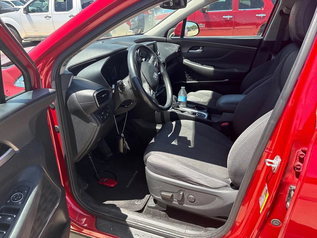Used 2020 Hyundai Santa Fe SEL w/ Convenience Package FWD image 10