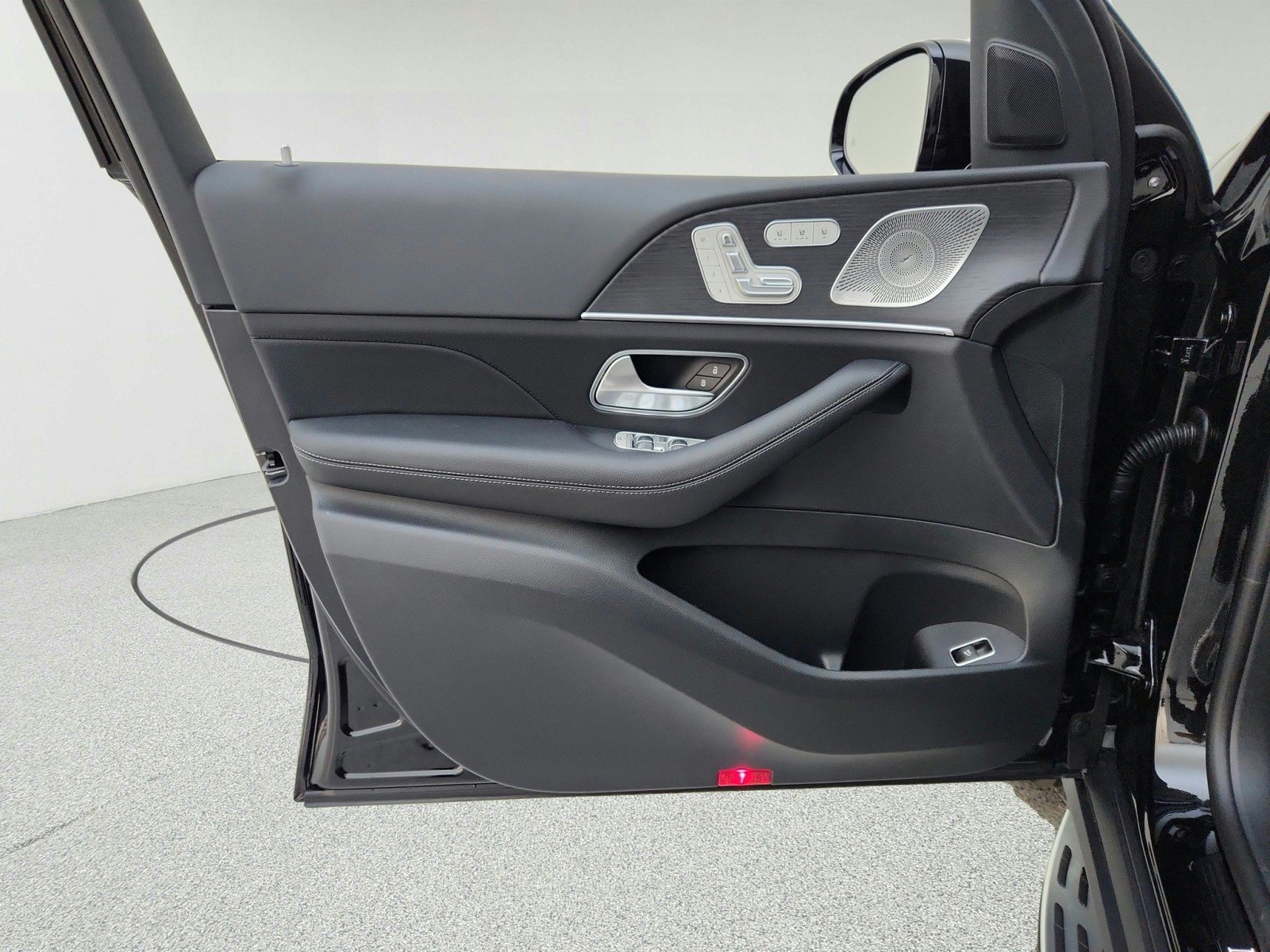 New 2027 Mercedes-Benz GLS 450 4MATIC image 23