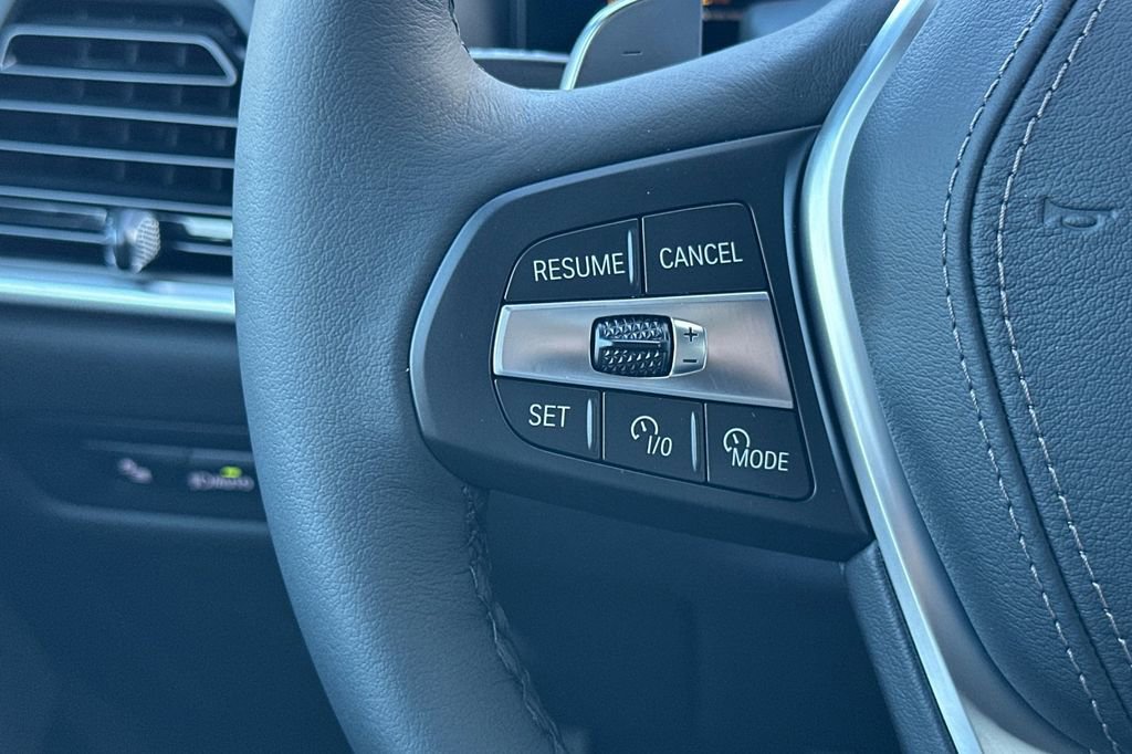 New 2026 BMW X5 sDrive40i w/ Climate Comfort Package image 28