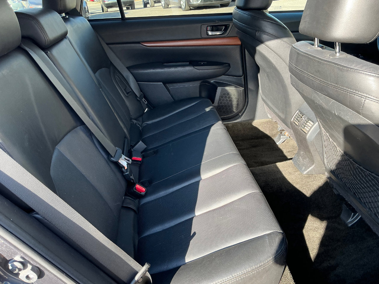 Used 2013 Subaru Outback 2.5i Limited w/ Moonroof Pkg image 11