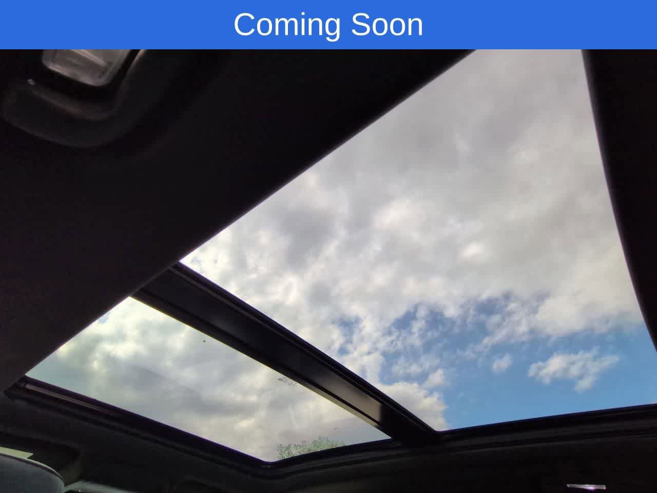 Used 2023 Cadillac XT4 Premium Luxury w/ Cold Weather Package AWD/4WD image 19
