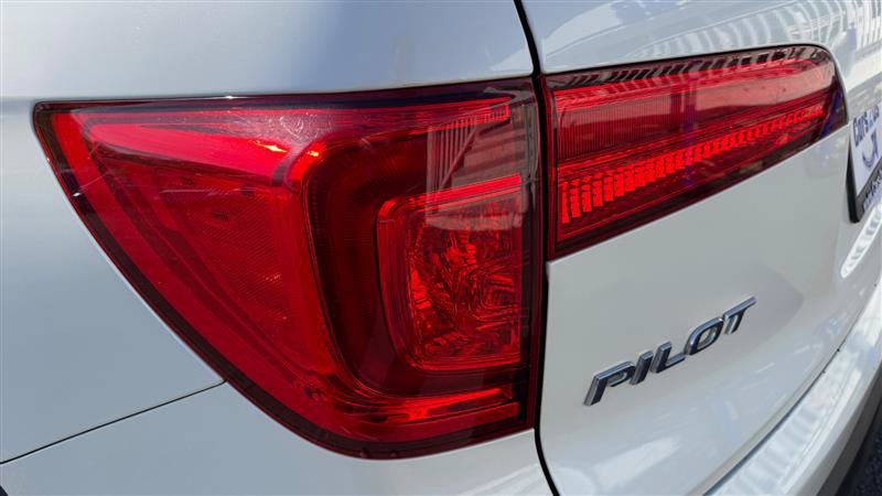 Used 2017 Honda Pilot EX-L image 13