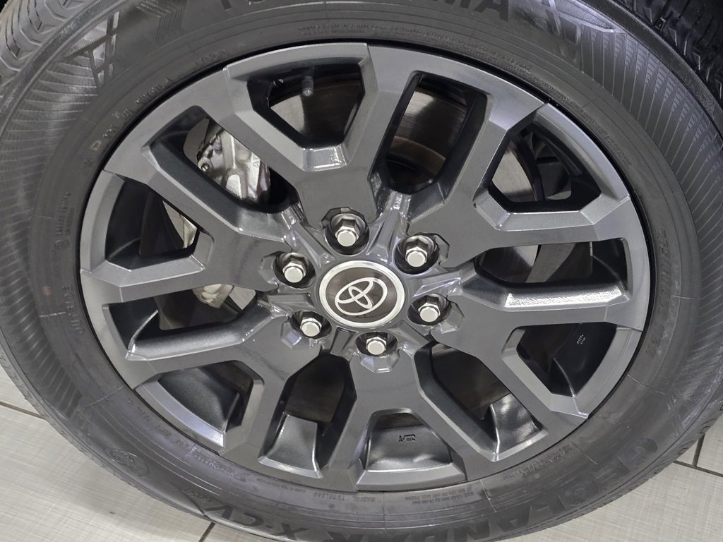 Used 2023 Toyota Tundra Platinum image 14