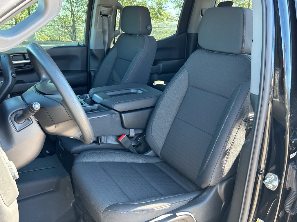 New 2026 Chevrolet Silverado 1500 Custom Trail Boss w/ LPO, Dark Essentials Package AWD/4WD image 16