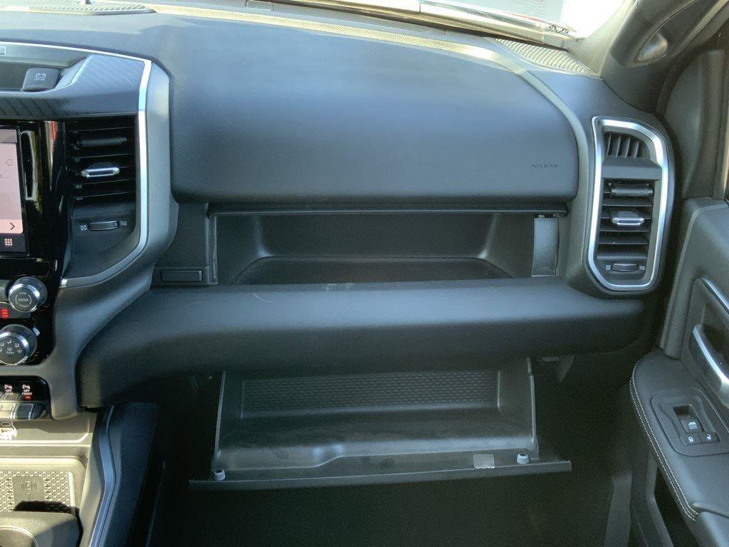 Used 2025 RAM 3500 Big Horn image 71