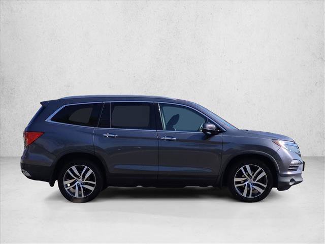 Used 2016 Honda Pilot Touring image 4