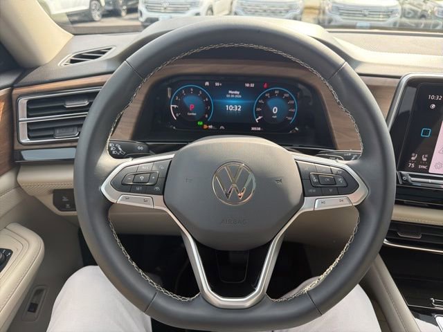 Certified 2024 Volkswagen Atlas SE w/ Panoramic Sunroof Package image 12