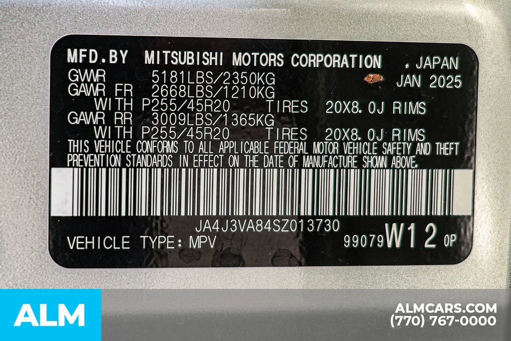 Used 2025 Mitsubishi Outlander SE image 63