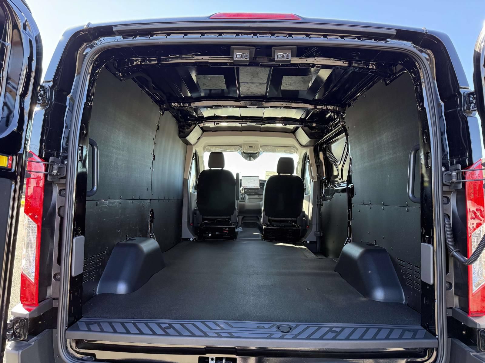 New 2025 Ford Transit 250 Low Roof w/ Load Area Protection Package RWD image 12