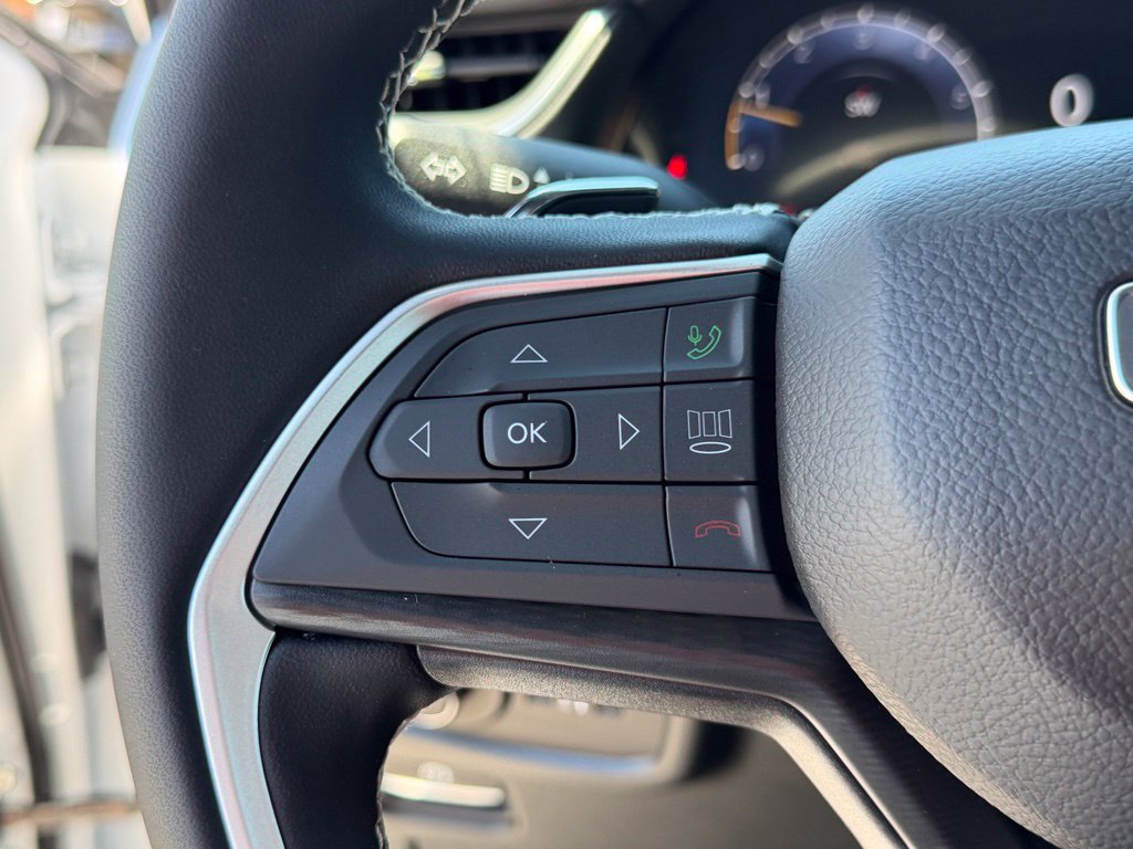 New 2026 Jeep Grand Cherokee Laredo RWD image 18