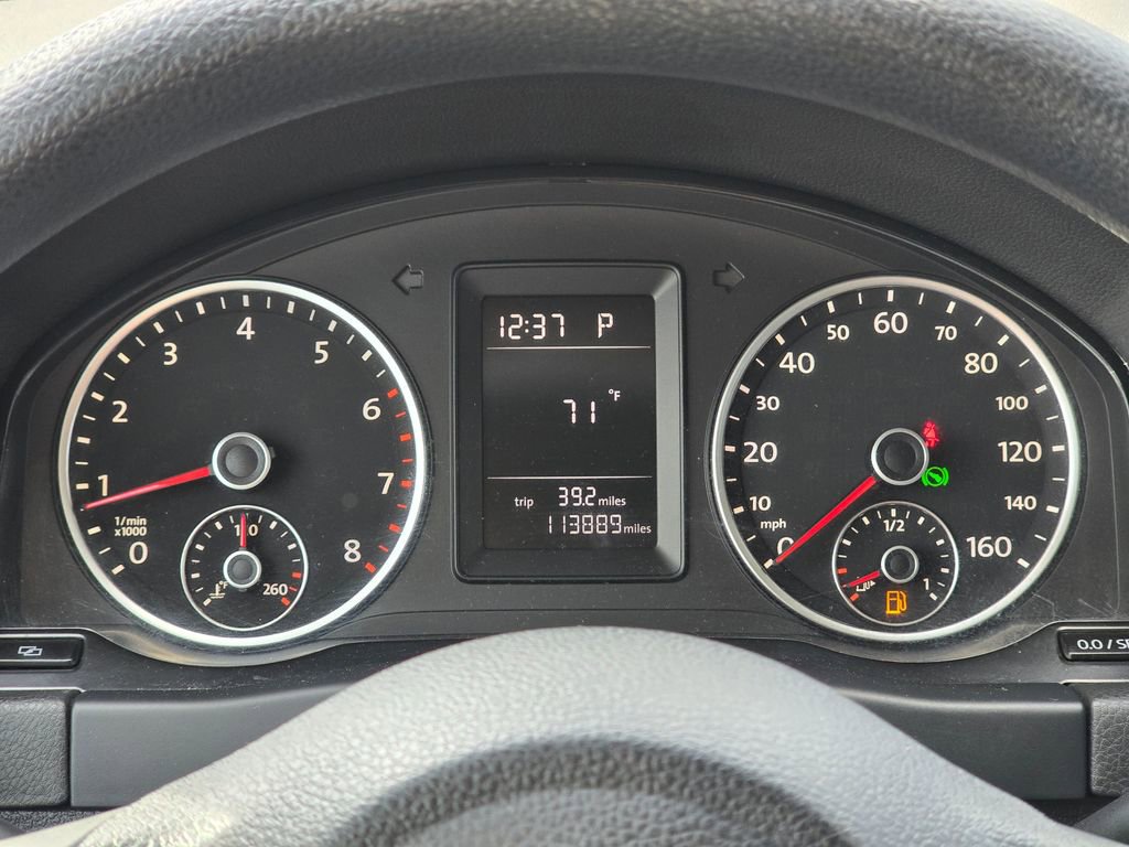 Used 2011 Volkswagen Tiguan S image 25