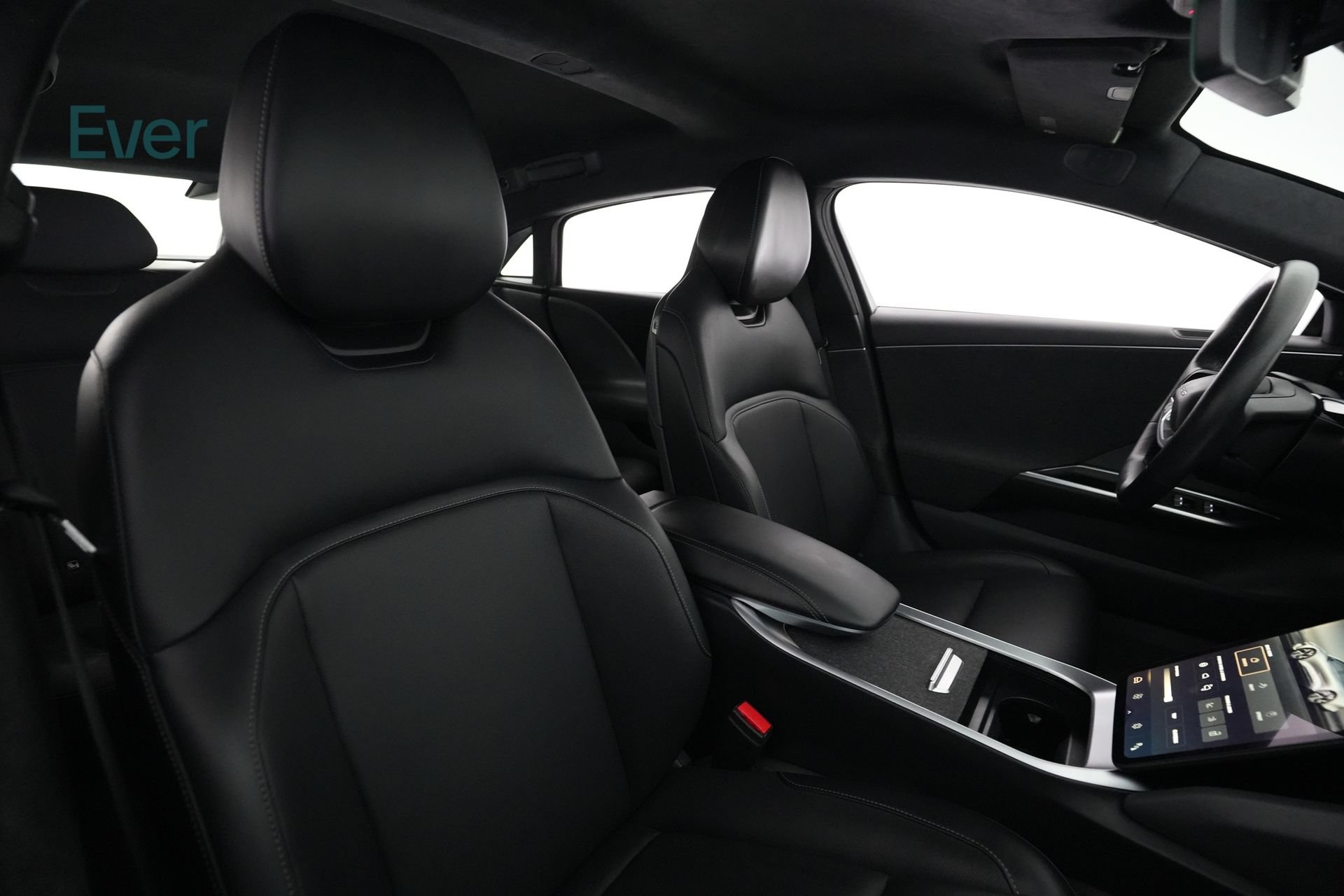 Used 2023 Lucid Air Pure RWD image 23