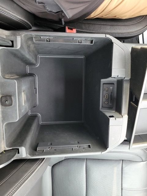 Used 2020 Chevrolet Silverado 1500 High Country w/ Technology Package AWD/4WD image 42