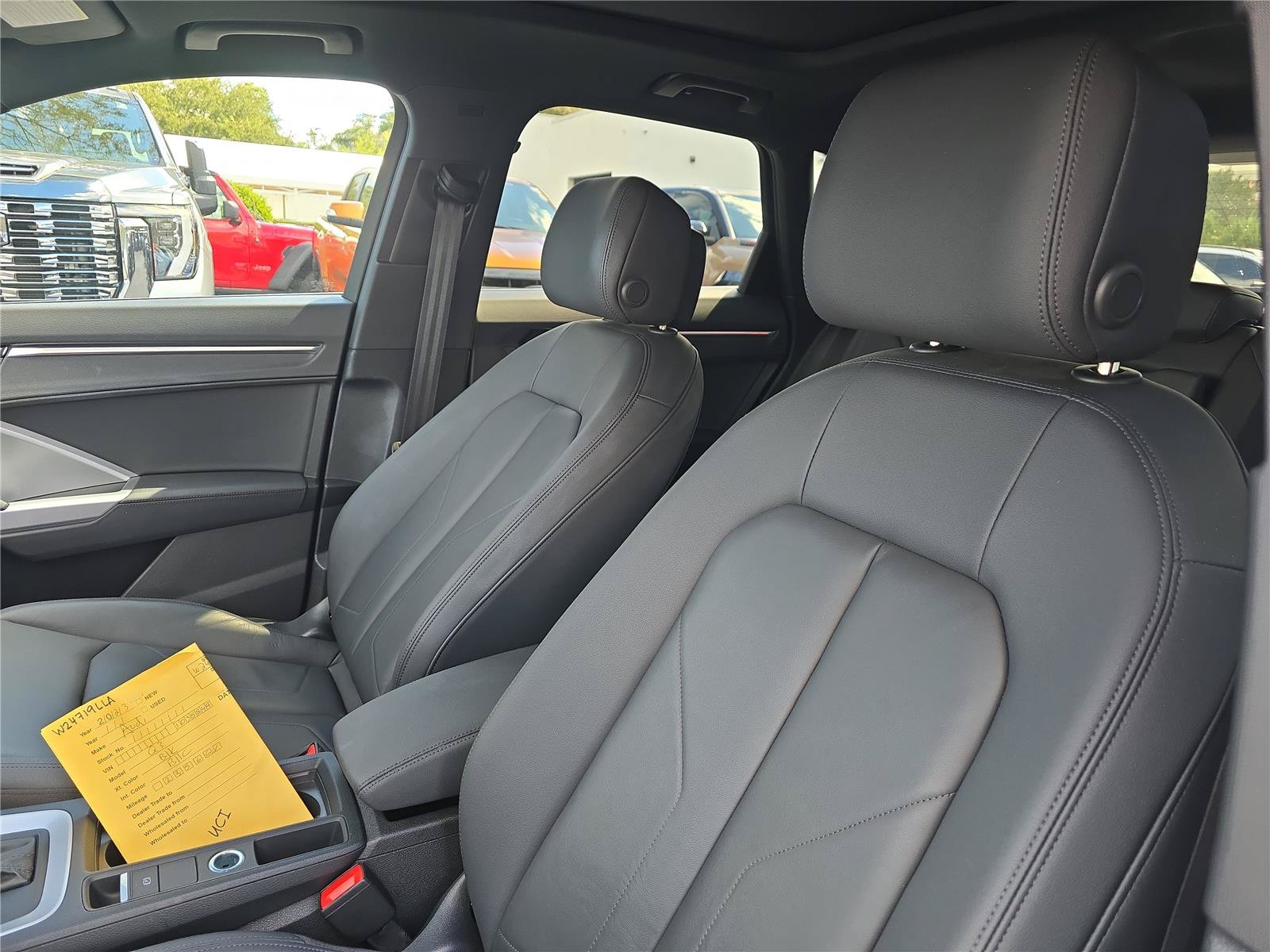 Used 2023 Audi Q3 2.0T Premium Plus w/ Premium Plus Package AWD/4WD image 18