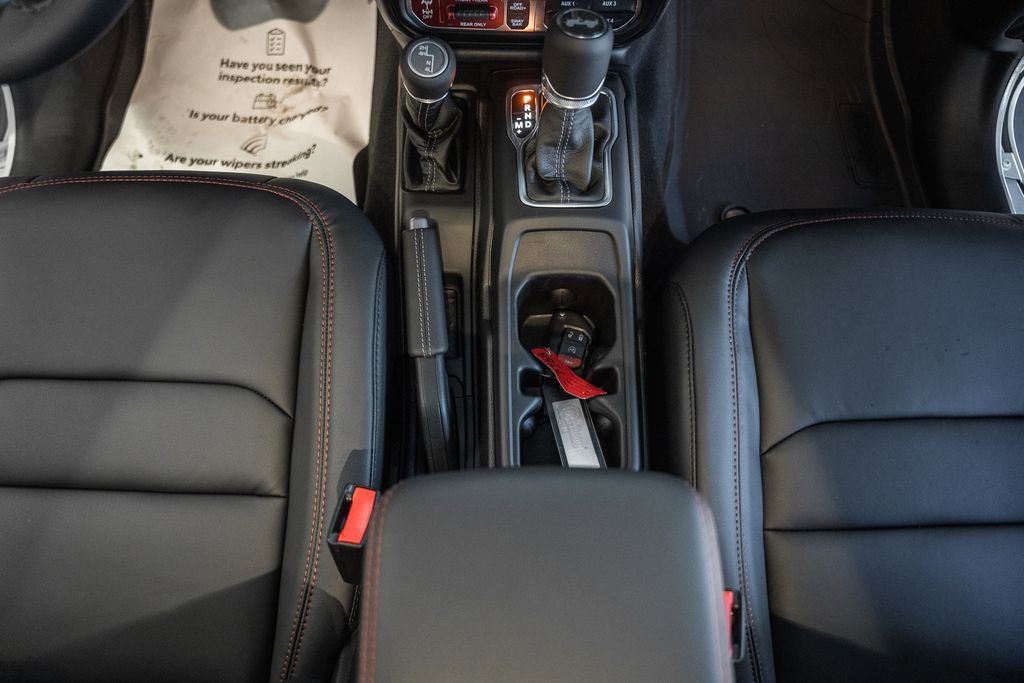 New 2025 Jeep Wrangler Rubicon w/ Steel Bumper Group image 26