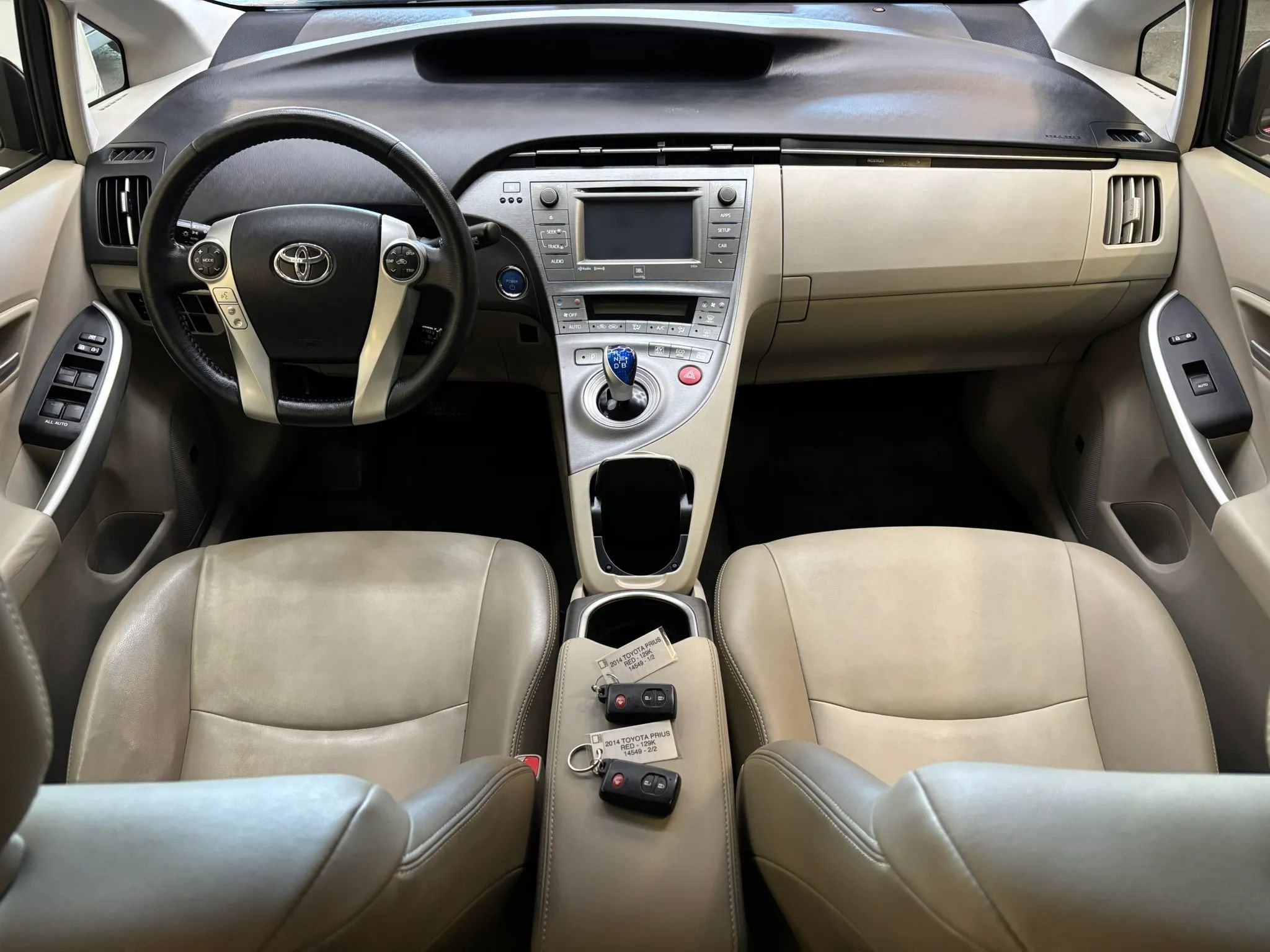 Used 2014 Toyota Prius Four FWD image 8