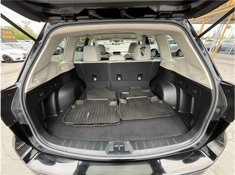 Used 2020 Subaru Forester Premium image 42