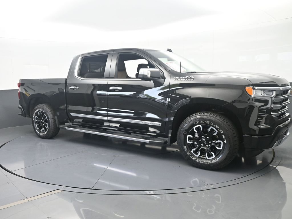 Used 2025 Chevrolet Silverado 1500 High Country image 8