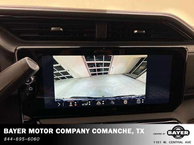 Used 2025 GMC Sierra 2500 AT4 image 14