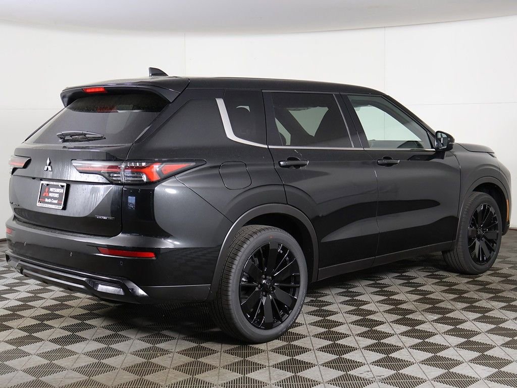 New 2026 Mitsubishi Outlander LE FWD image 10