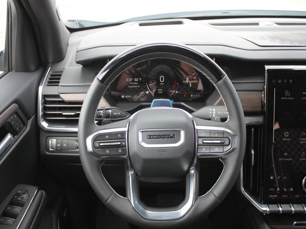 New 2026 GMC Acadia Denali w/ Super Cruise Package image 19