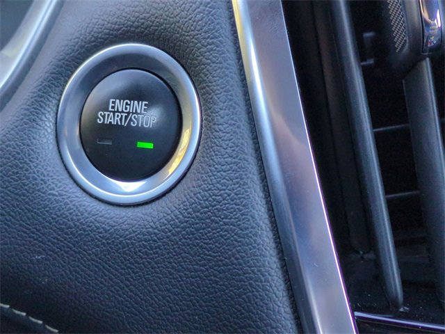 Certified 2022 Chevrolet Traverse LT image 17