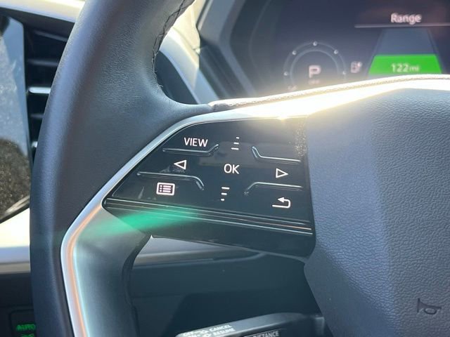 Used 2024 Audi Q4 e-tron Premium Plus w/ Premium Plus image 20