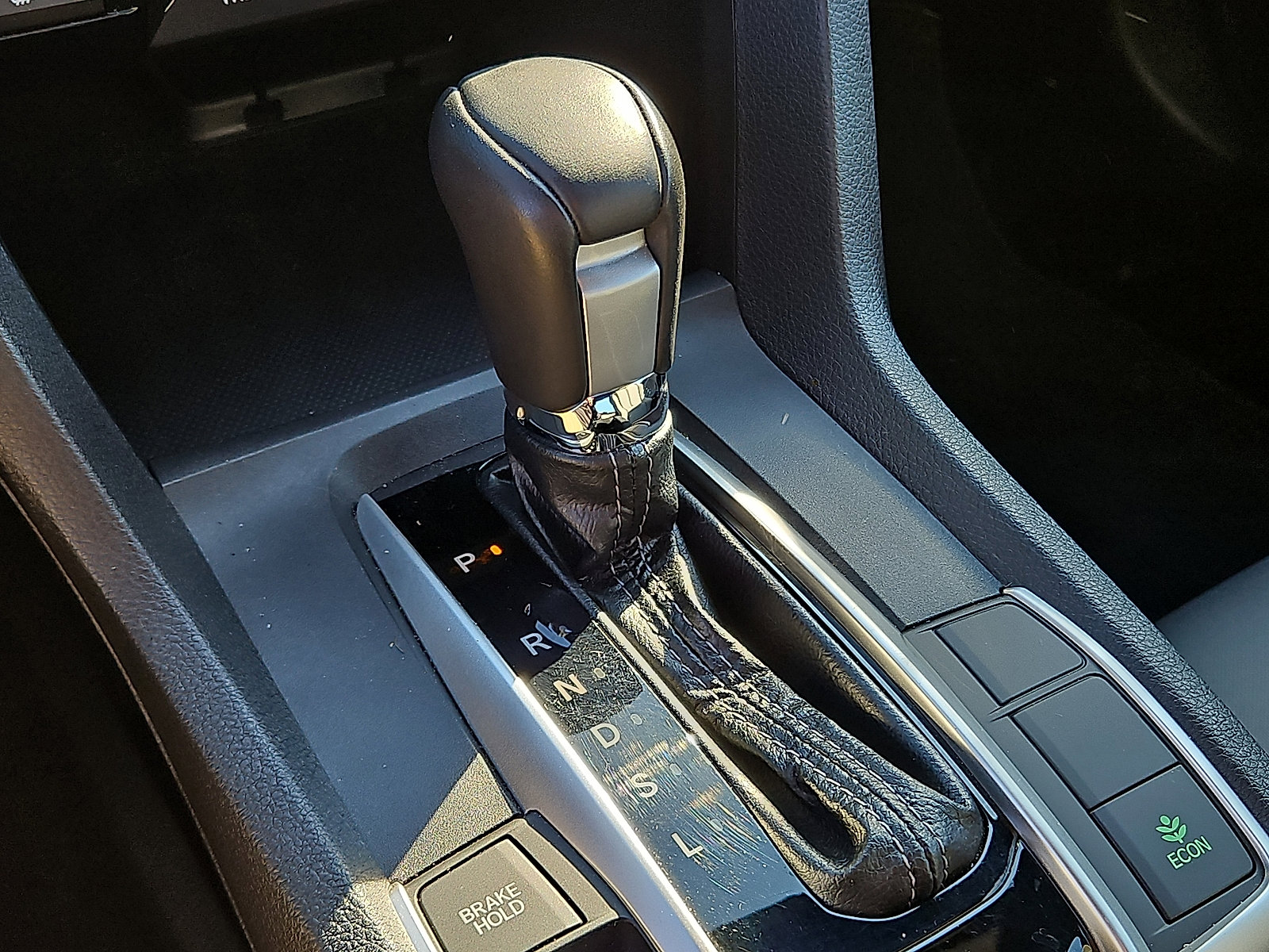 Used 2018 Honda Civic EX-T image 13