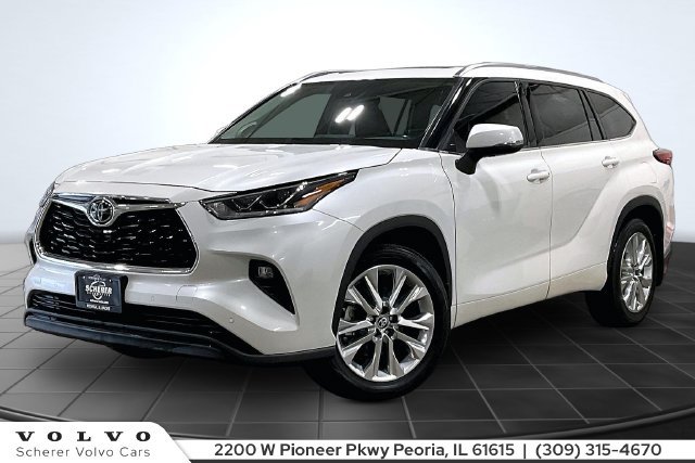 Used 2022 Toyota Highlander Limited