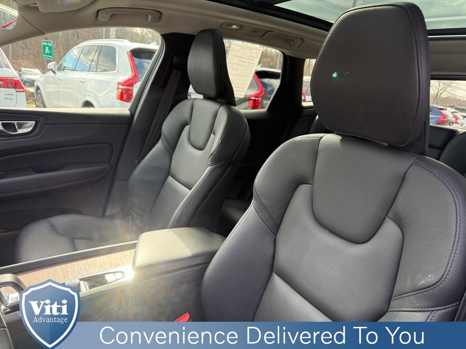 Used 2023 Volvo XC60 B5 Plus w/ Climate Package image 18
